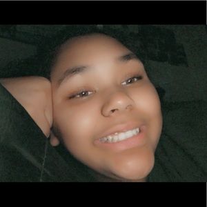 Meet your Posher, Amya